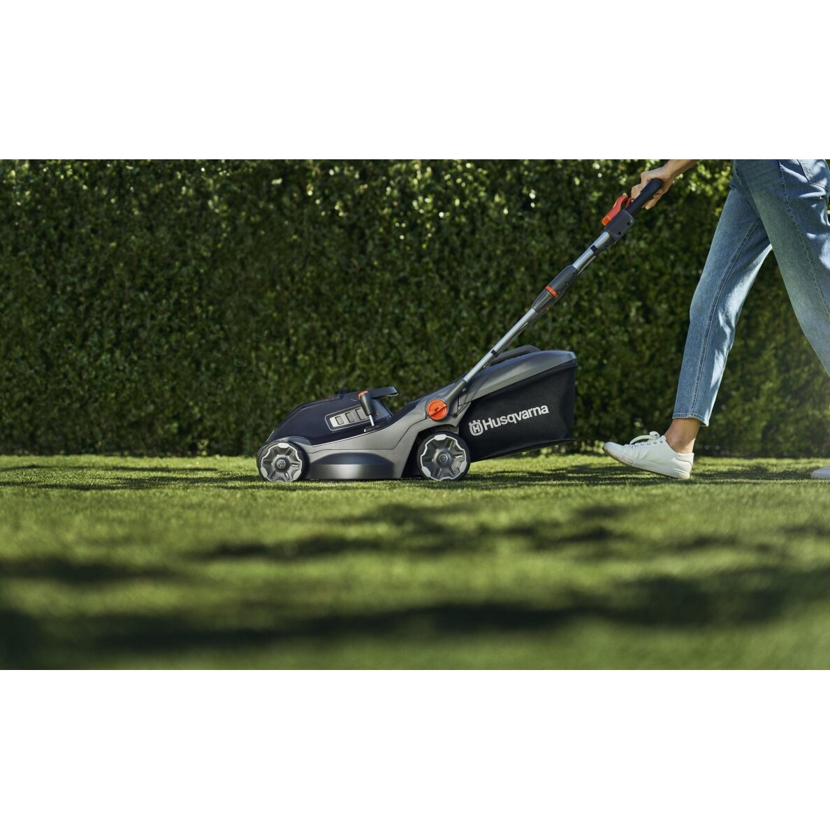 HUSQVARNA Aspire LC34-P4A 2