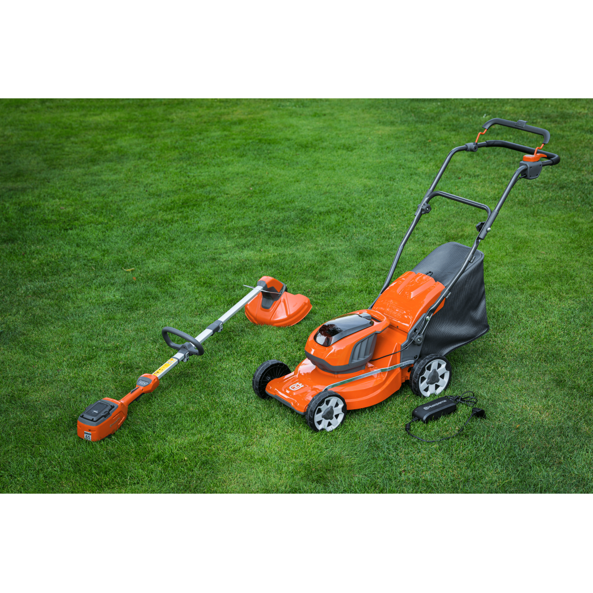 HUSQVARNA LC 137i be akumuliatoriaus ir įkroviklio 4